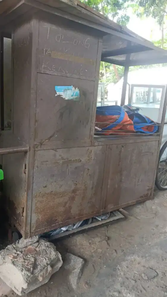 GEROBAK BAKMI BESI CAMPUR PLAT