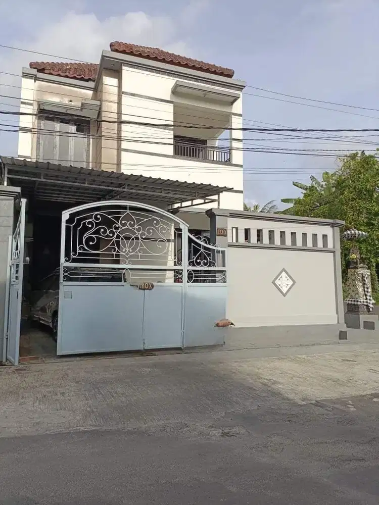 Rumah hook 2lt 160m2 spt baru kaw elit gn catur denpasar barat jl 8mtr
