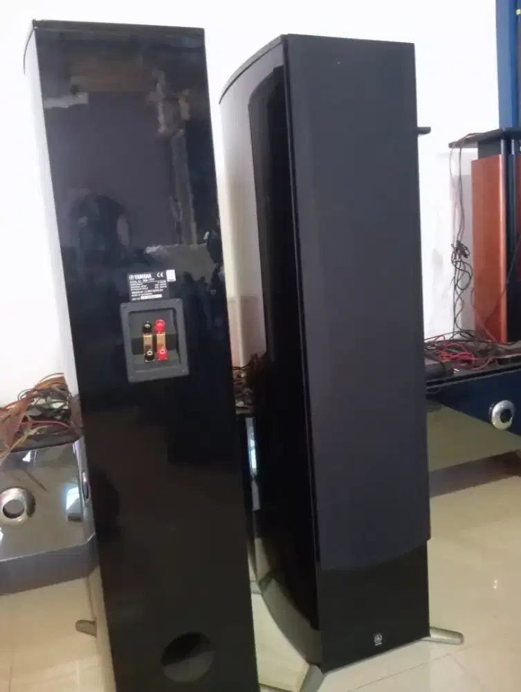 Speaker yamaha NS 777