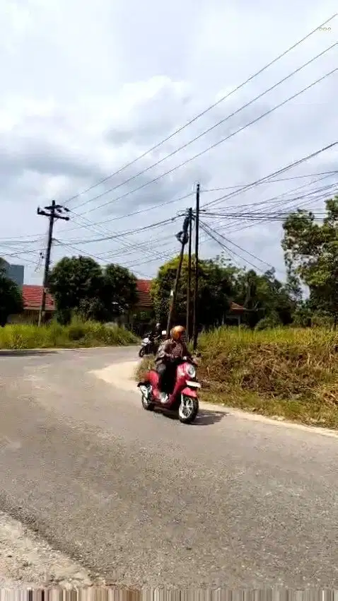 Tanah tepi aspal jalan Rawa Bening, jl Rawa Mangun Parit Indah