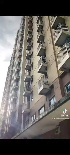 Apartemen green lake jakarta barat jual BU