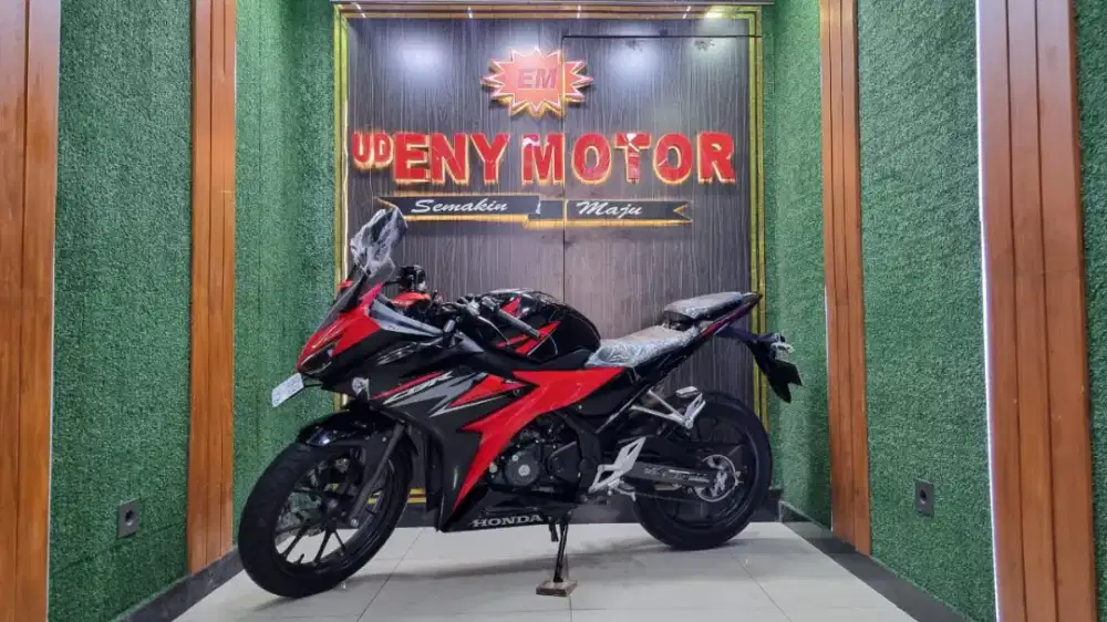ENY MOTOR - PROMO DP MULAI 500RB! HONDA CBR 150R FACELIFT 2019