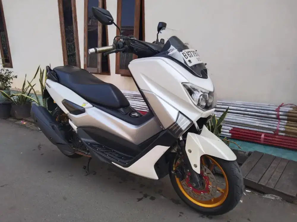 Yamaha nmax old non abs 2018 lengkap