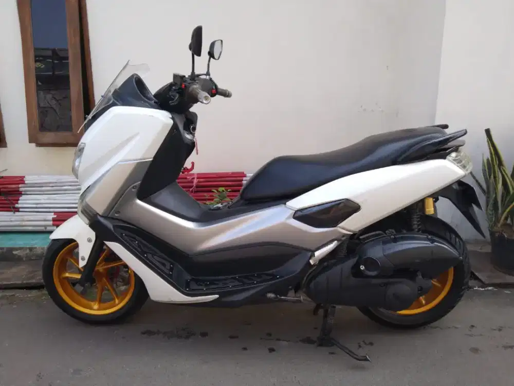 For sale nmax old non abs 2018 mesin bagus