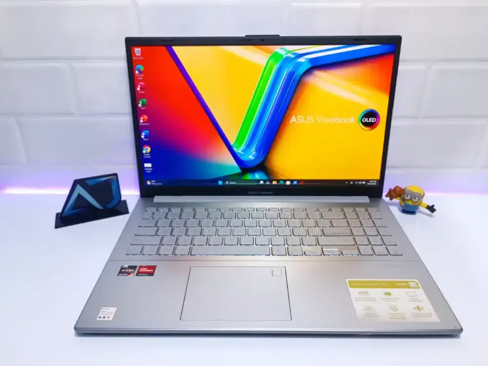 Laptop Asus vivobook GO Layar OLED AMD Ryzen 5 Ram 16GB,SSD 512GB
