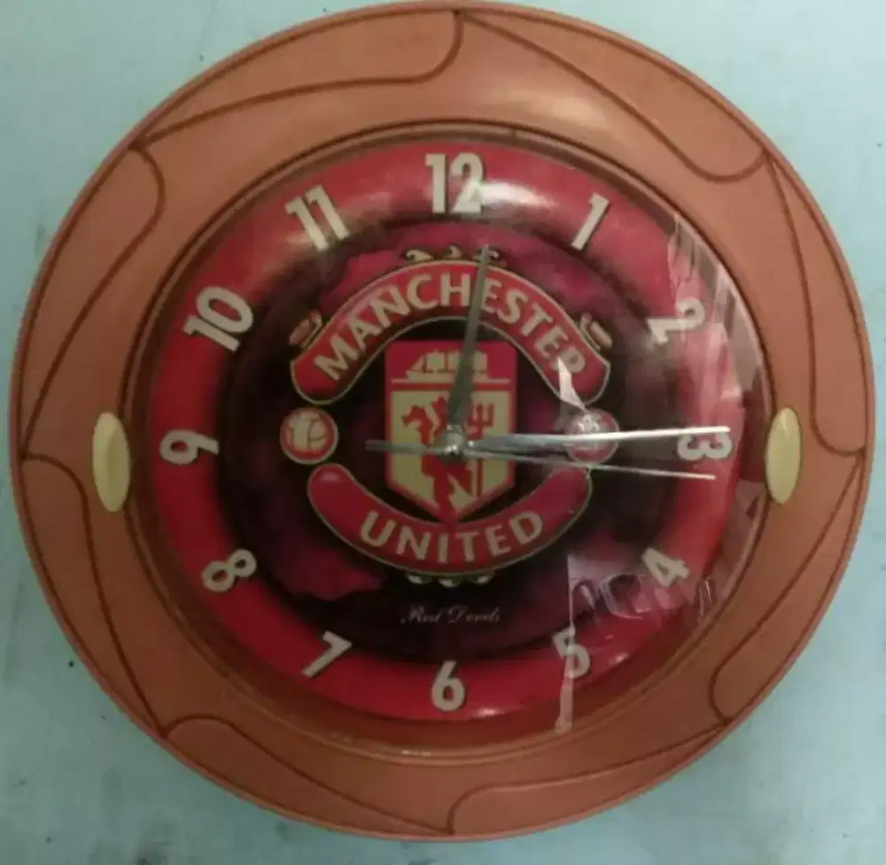 dijual jam dinding karakter klub bola