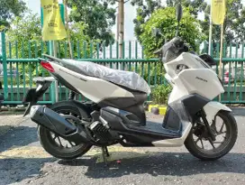 *HONDA VARIO 160 CBS THN 2023 (SS LENGKAP/MESIN AMAN/PJK HIDUP)