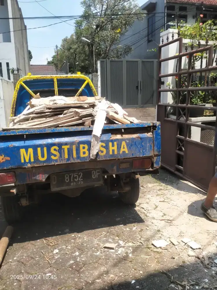 Jasa angkut & buang brangkal puing barangkal sampah daun prabotan dll