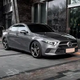 (CASH) Mercedes Benz A200 Sedan MBUX 2019