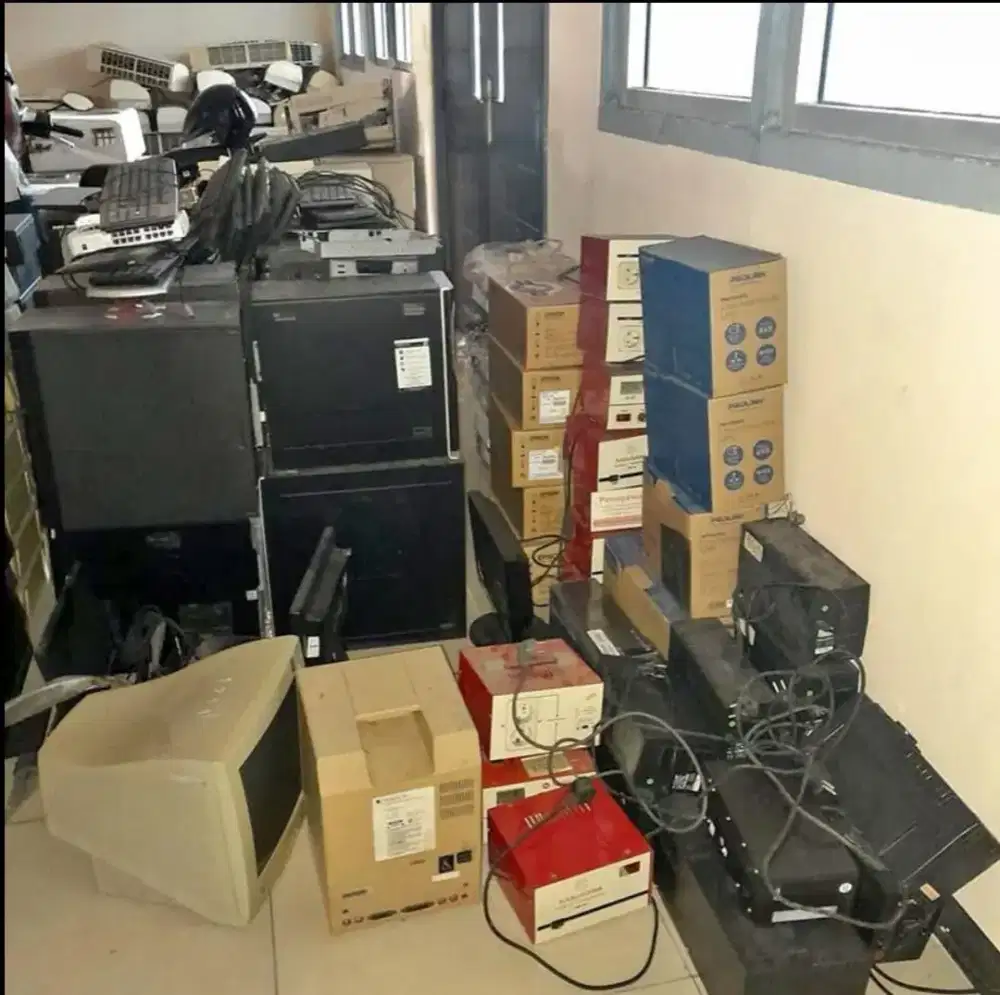 Menerima barang bekas rumah tangga, perkantoran, hotel,dll
