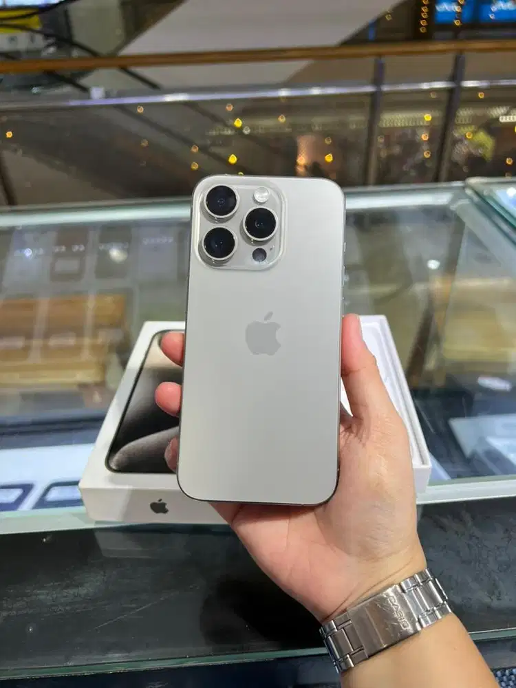 iPhone 15 Pro 256Gb Natural Ex iBox