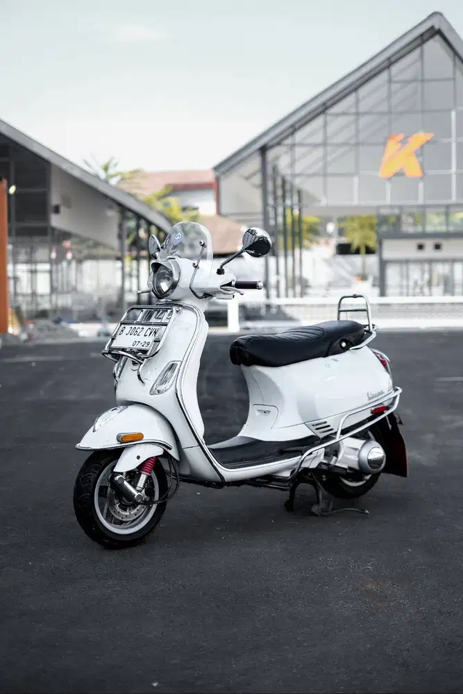 VESPA LX 150 2VIE INJECTION 2011 MURAHHH BANGETT