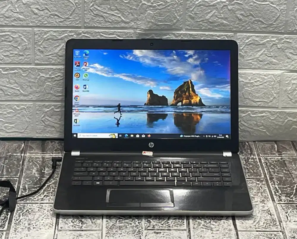 HP Laptop 14-bw0xx A6-9220 Ram 4GB SSD 128GB