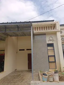 Rumah 2 lantai investasi jangka panjang lokasi strategis dipusat kota