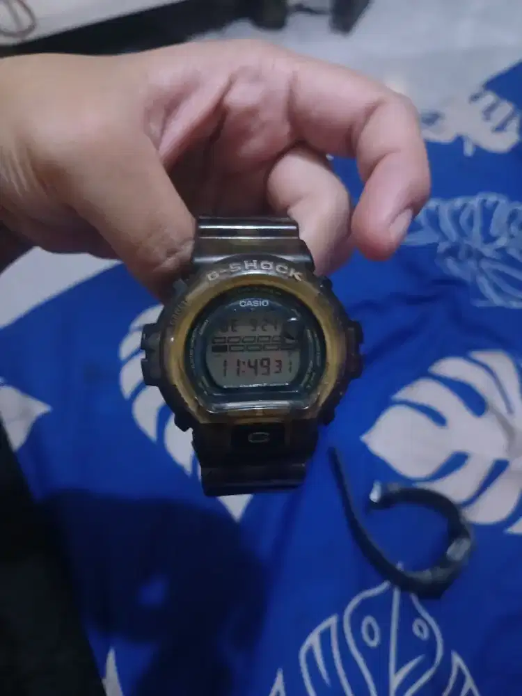 Jam tangan G-shock