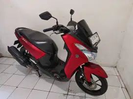 Di jual yamaha Lexi 2019 lengkap bagus