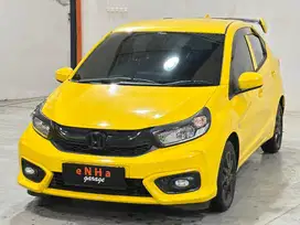 KM 8rb.. Honda New Brio E 1.2 M/T 2023.. eNHa garage Semarang..