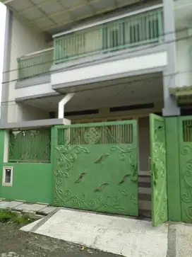 JALAN GRIYA SURABAYA ASRI B2, SUMBERREJO, BENOWO SURABAYA