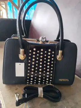 Tas masi baru belum pernah pakek