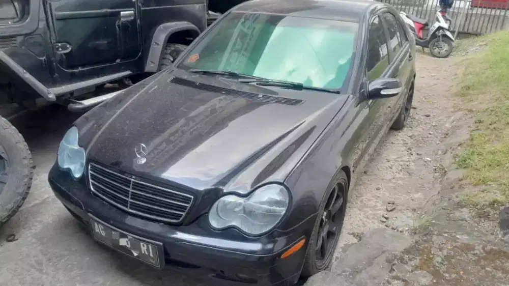 Dijual Mercy C 180 2001