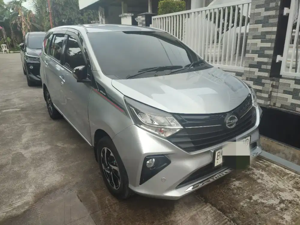 Daihatsu Sigra type R deluxe