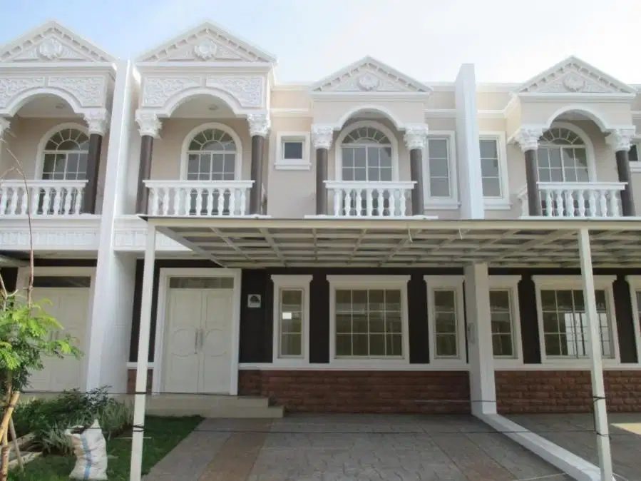 Disewakan Rumah Green Lake City EUROPE - Uk.8x20m, Rp.90jt/th