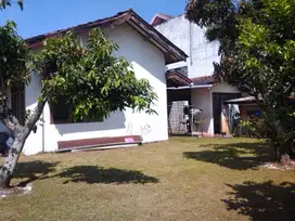 Dijual Rumah Nyaman Siap Huni Lokasi di Komplek Gegerkalong Permai Bandung