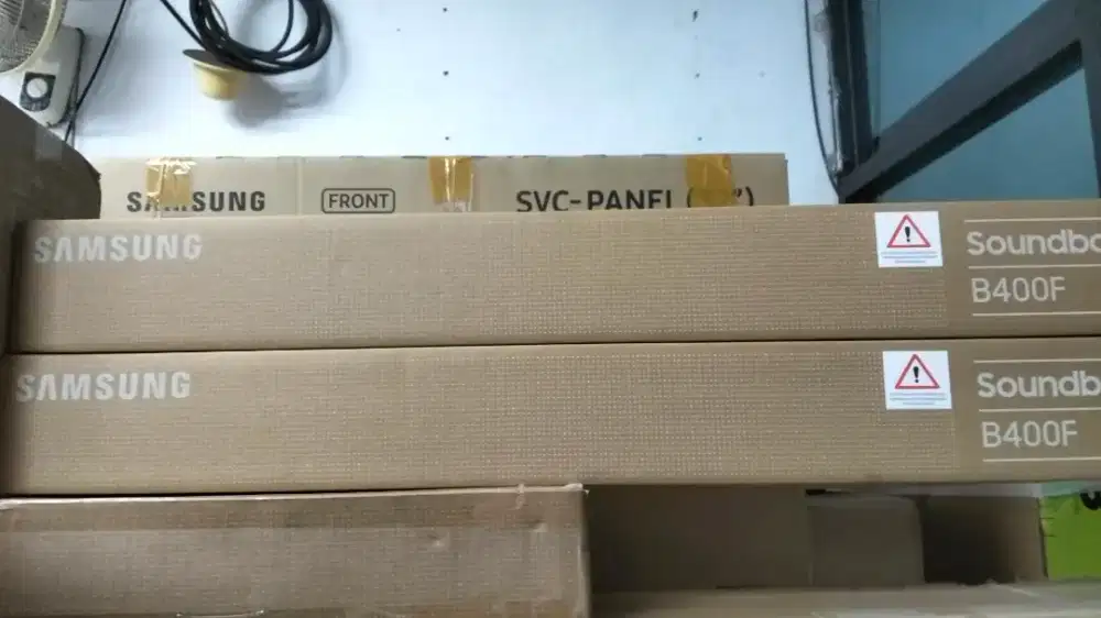 Soundbar Samsung HW-B400f