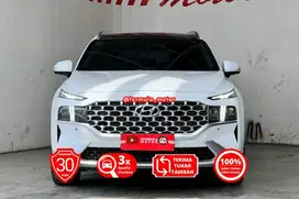 Hyundai Santa Fe Signature Diesel AT 2022 Putih santafe solar matic