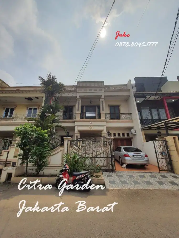 Rumah Bagus Design Klasik 3 Lt di Komplek Citra Garden, Kalideres