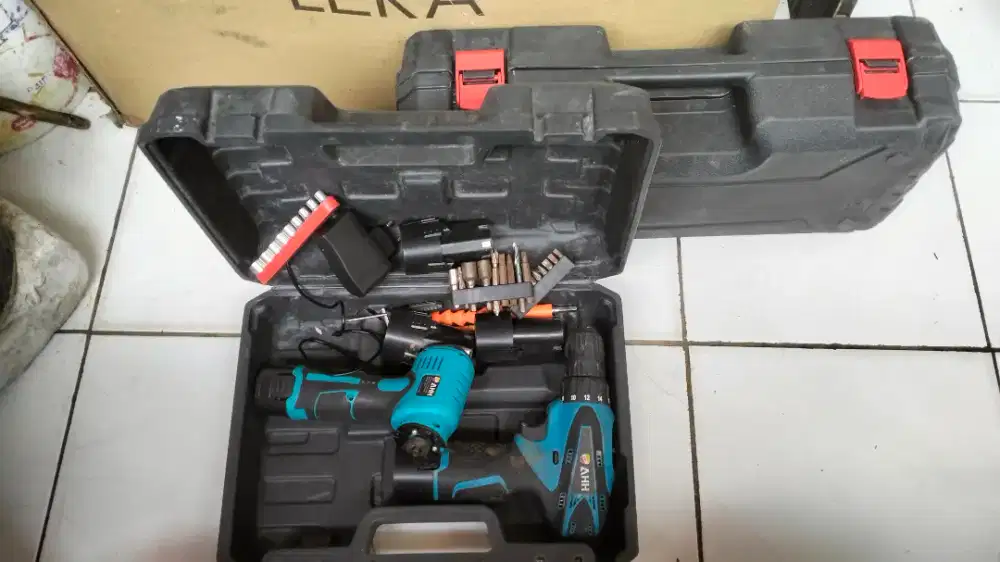 Di jual mesin bor & gergaji mesin