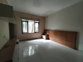 Rumah daerah dago Wira angun2 Sayap dago cocok utk kantor, klinik