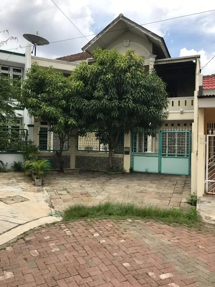 Dijual Rumah 2 Lantai di Taman Kencana Jakarta Barat