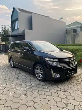 Nissan Elgrand 3.5 2011 Full Spec