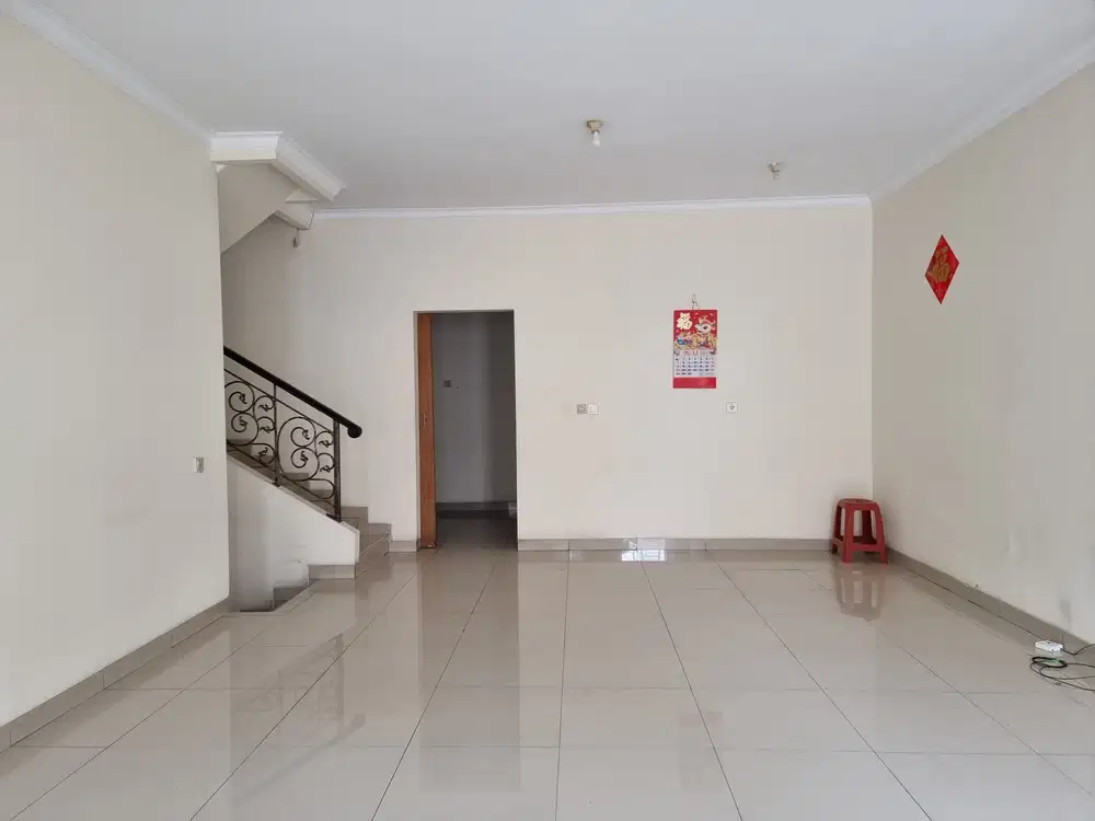 Disewakan Cepat Rumah Rapi di Puri Mansion Siap Huni Luas 8x15
