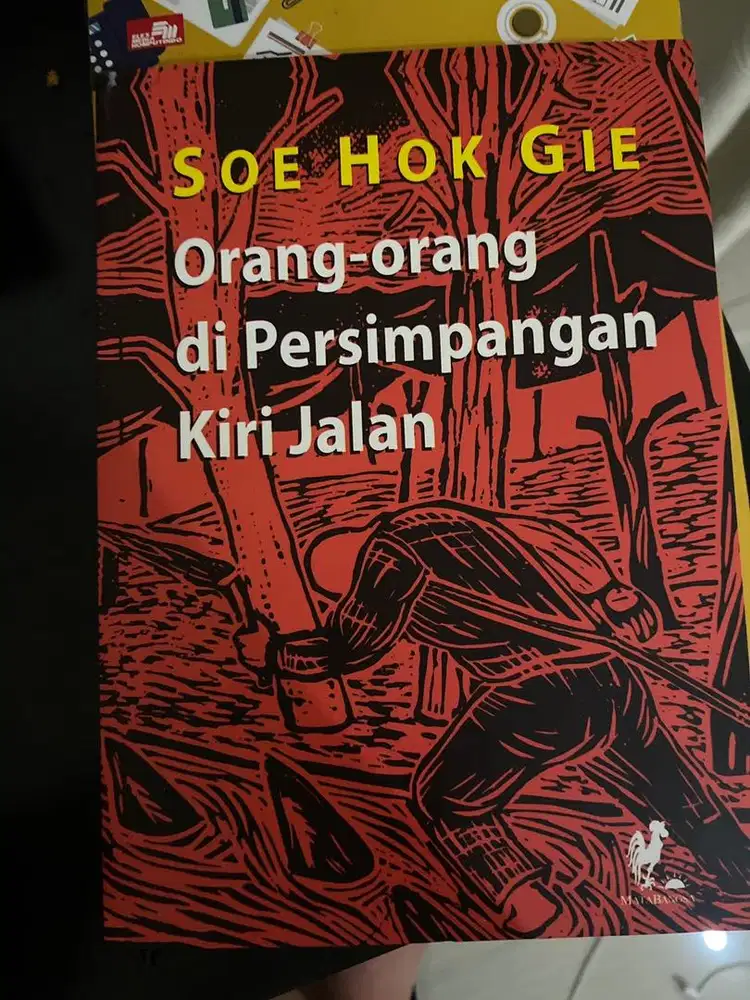 Orang-Orang di Persimpangan Kiri Jalan