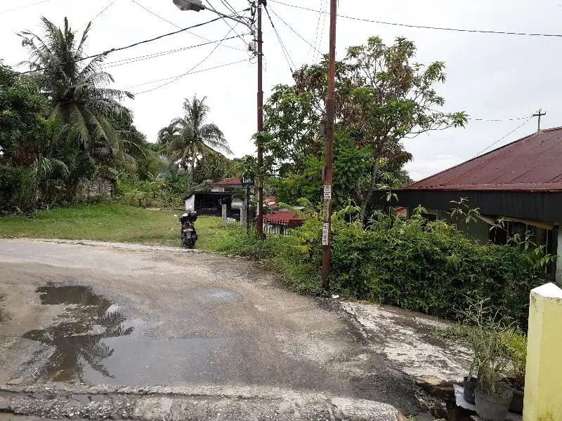 Rumah MURAH Daerah jalan Sutomo tengah kota Pekanbaru