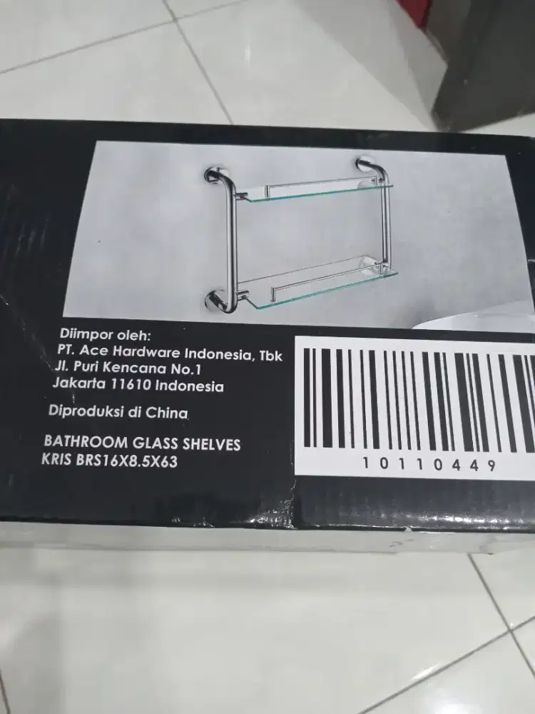 Rak kaca buat kamar mandi made in ace hardware