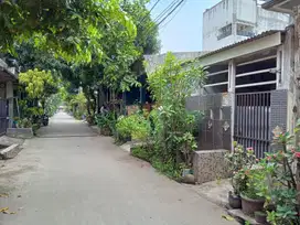 MURAH Banget Rumah Butuh Renov LUAS 60 Setu Mustika Media