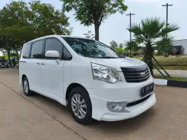 Toyota Nav1 V Limited 2015 Automatic Istimewa