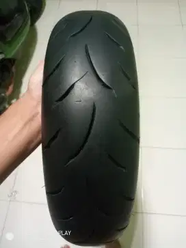 Ban vespa matic UK belakang ring 12