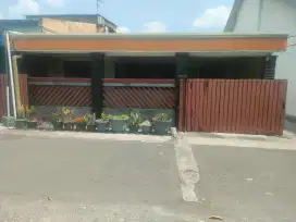 Rumah jalan Rinjani Utara