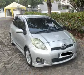 Toyota Yaris Matic E 2012