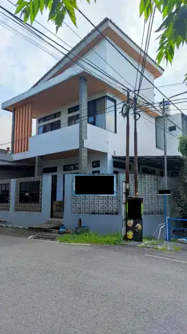 RUMAH HOOK SULFAT STRATEGIS UNTUK USAHA, KANTOR, TOKO, KOS-KOSAN