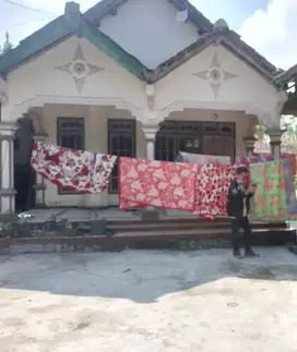 RUMAH DI KELURAHAN DEYENG, RINGINREJO, KEDIRI