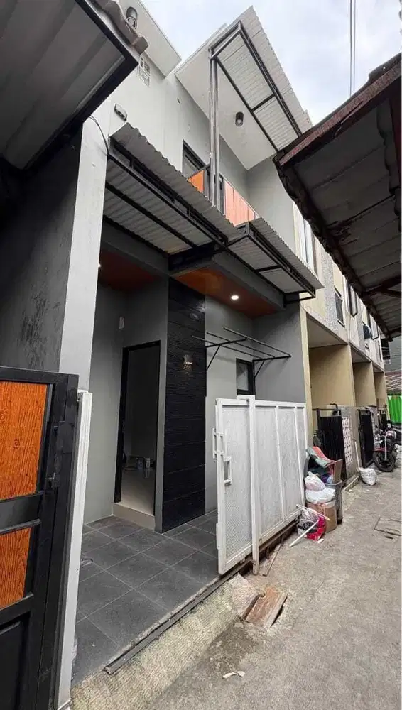 DiJual Rumah 2 lantai DiKampung Tengah Kramatjati Jakarta Timur