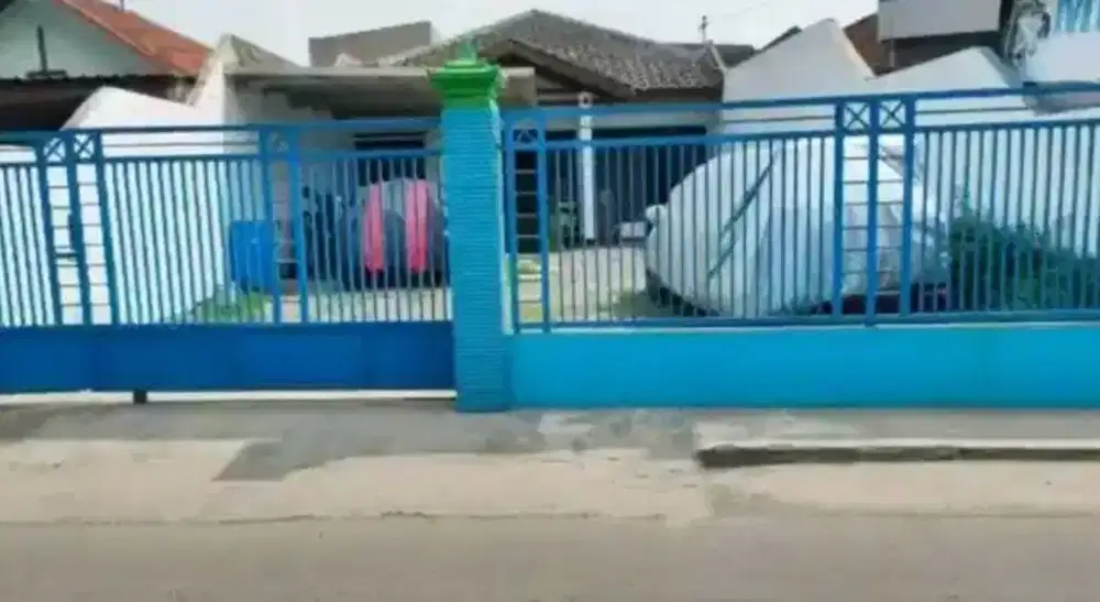 DIJUAL RUMAH NGANTONG GELURAN SEPANJANG SDA