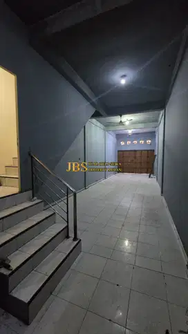 Jual Ruko 3 Tingkat di Komplek MMTC Jalan Williem Iskandar/Pancing - Medan