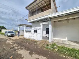 rumah mewah 2 lantai bangunan baru surat SHM pinggir jalan