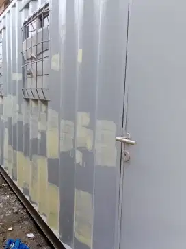 Modifikasi container